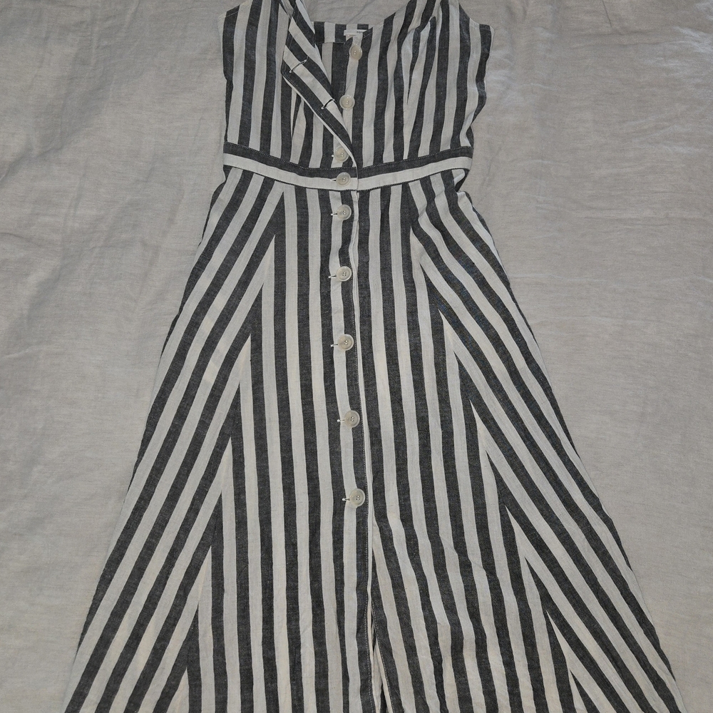Chic Black and White Striped Midi Dress